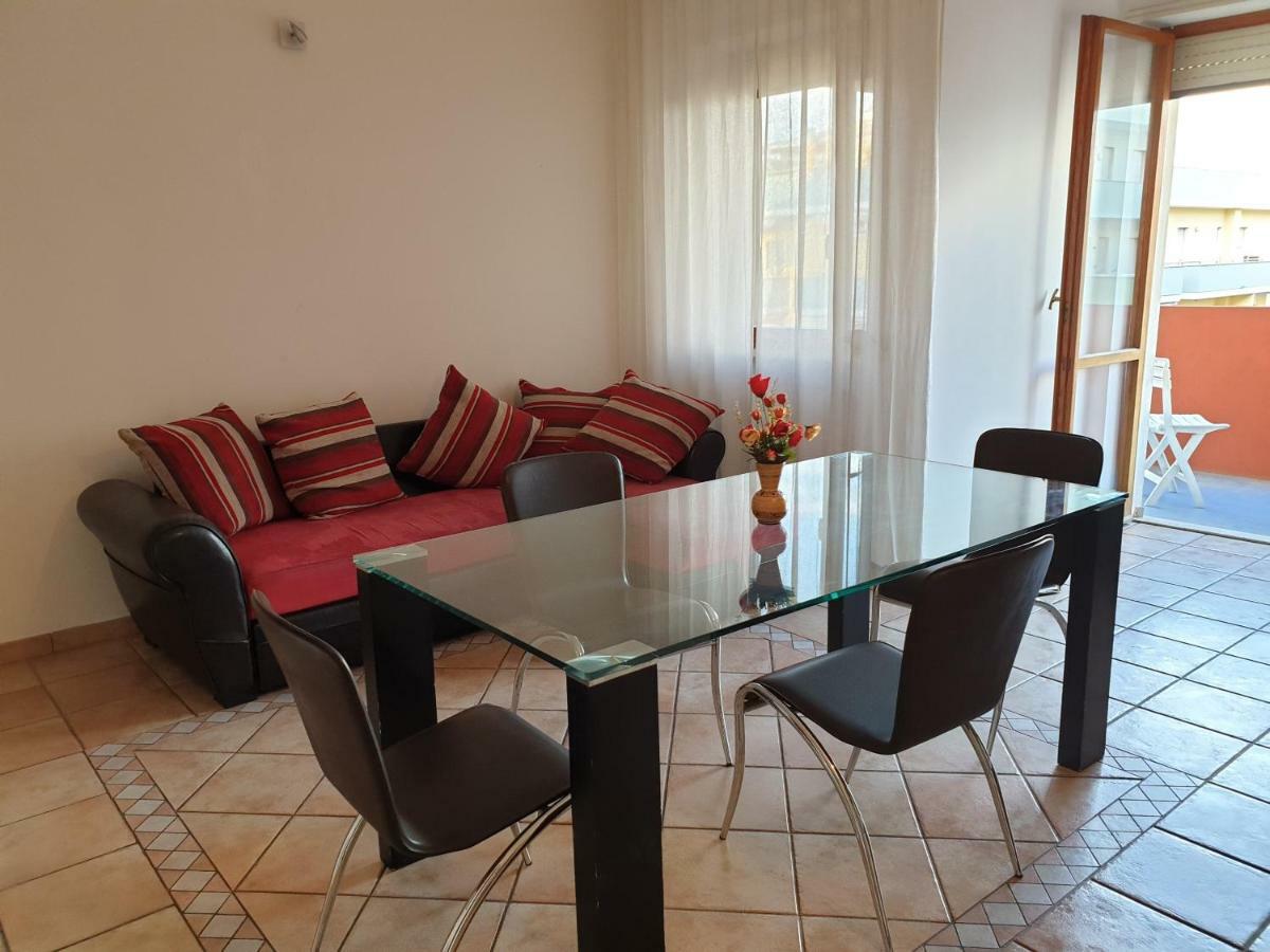 Residenza Estate Vista Mare Apartment กัลลีโปลี ภายนอก รูปภาพ