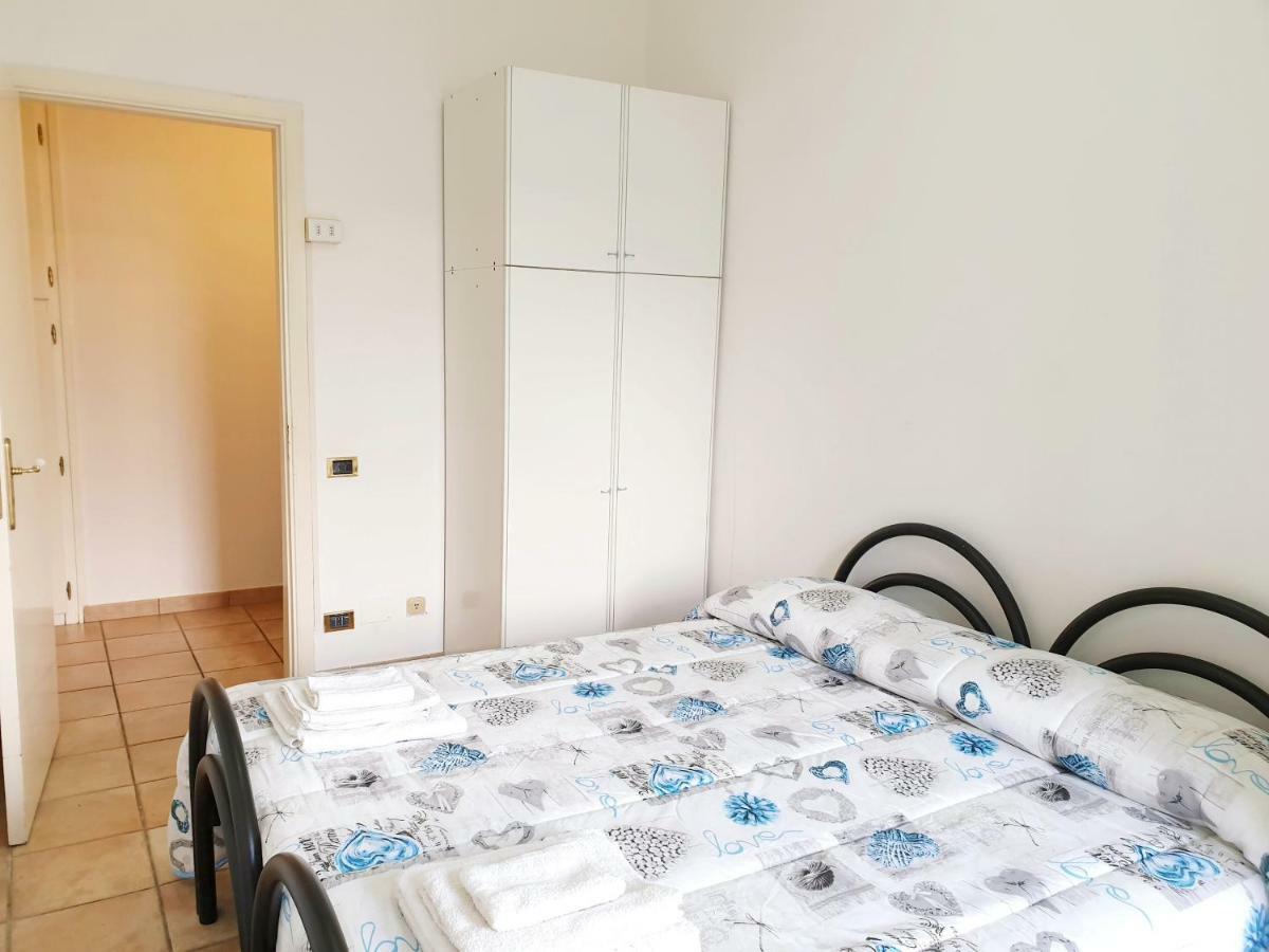 Residenza Estate Vista Mare Apartment กัลลีโปลี ภายนอก รูปภาพ